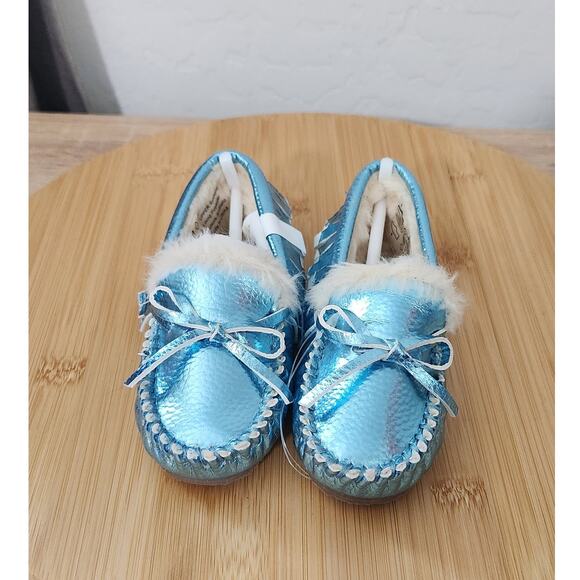 J. Crew Toddler Kids CrewCuts Metallic Slip On Moccasins Sky Blue Size 8 Lined - Picture 2 of 8
